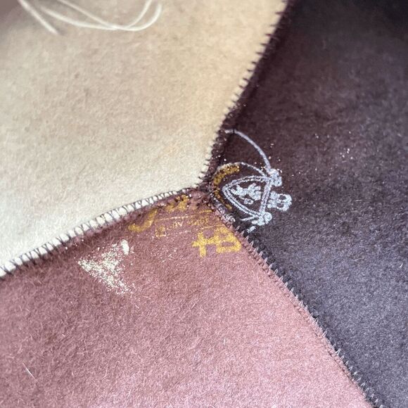 1950s Feathered Wool Pillbox Hat | Brown & Cream | “Winner” Equestrian Tag 22.5” - Picture 12 of 12